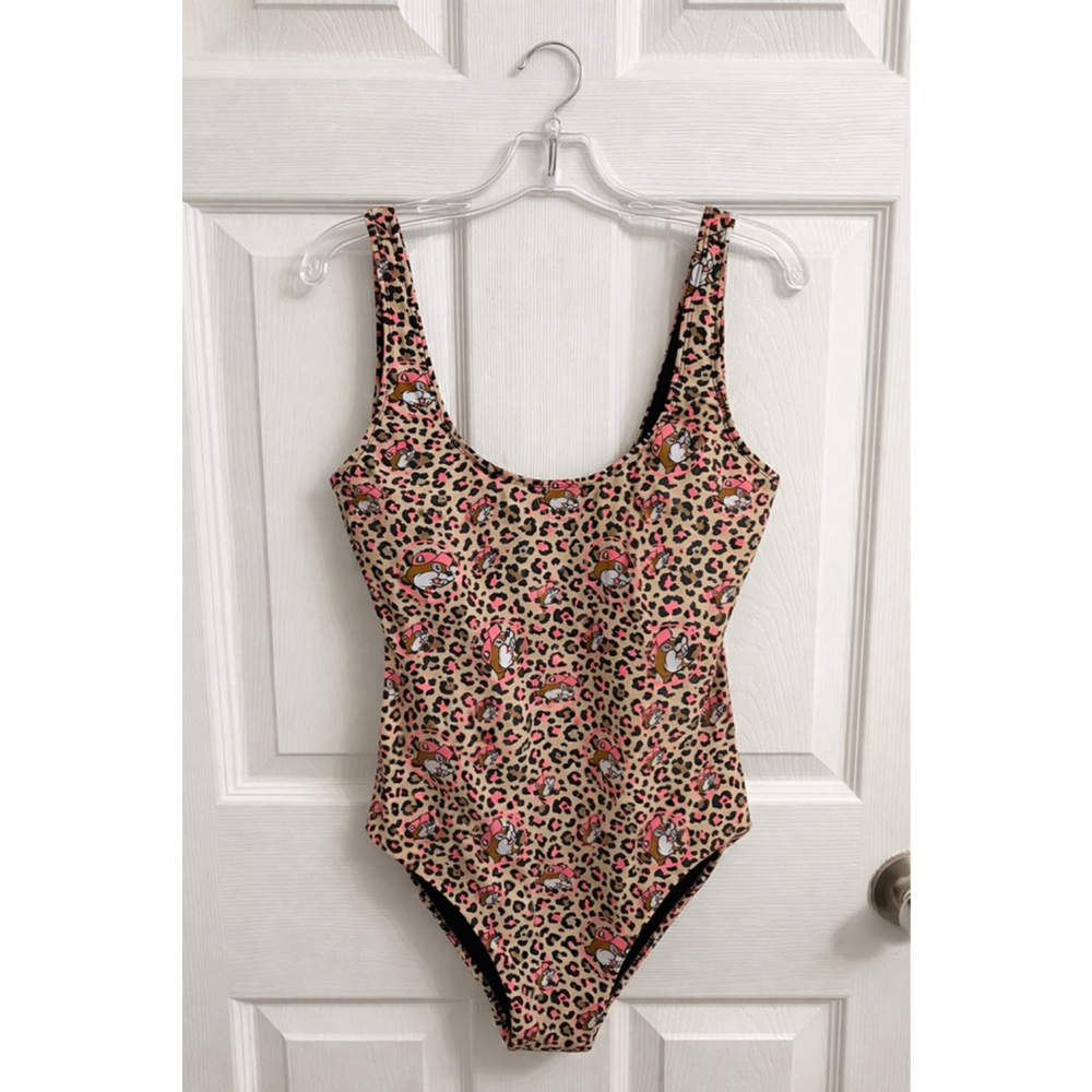 Buc-ee’s Leopard Print One Piece Swimsuit Size Large Pink Cheetah Logo
